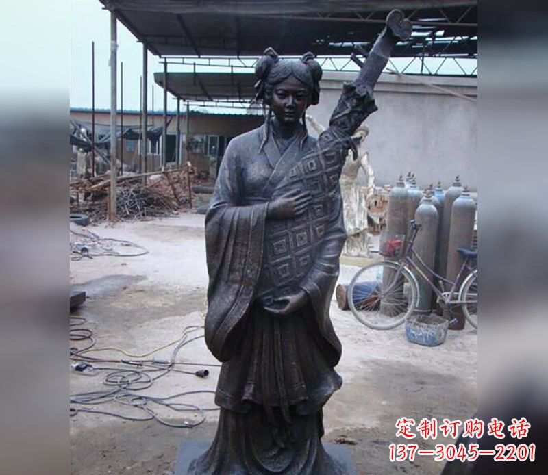 赣州“爱与梦想——女性雕塑”