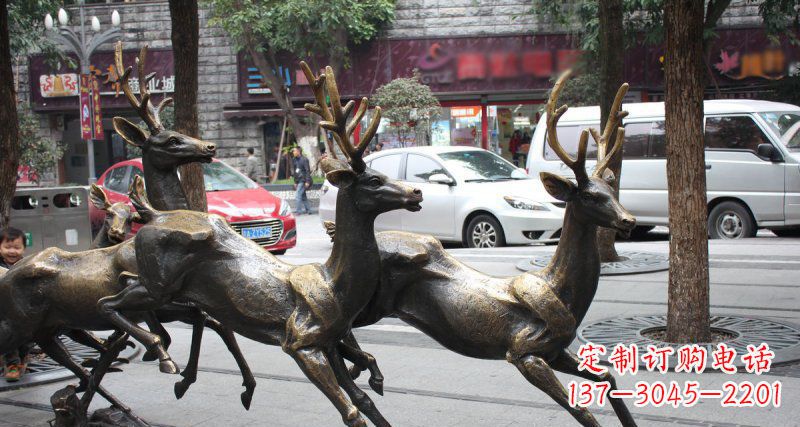 赣州奔跑的梅花鹿街边景观铜雕