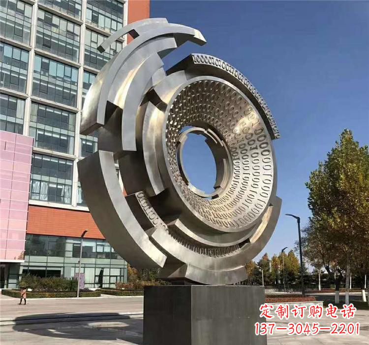 赣州不锈钢齿轮雕塑流动的美丽