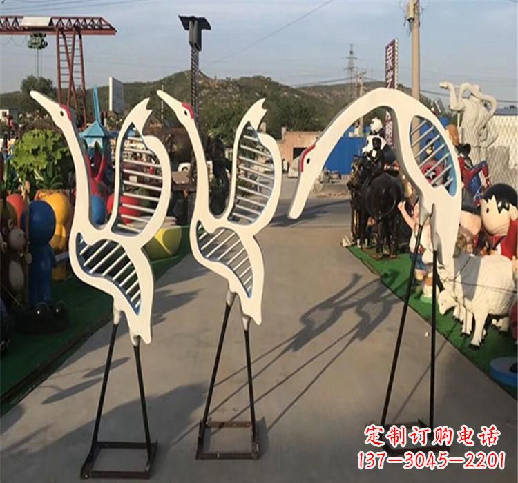 赣州精美不锈钢仙鹤雕塑