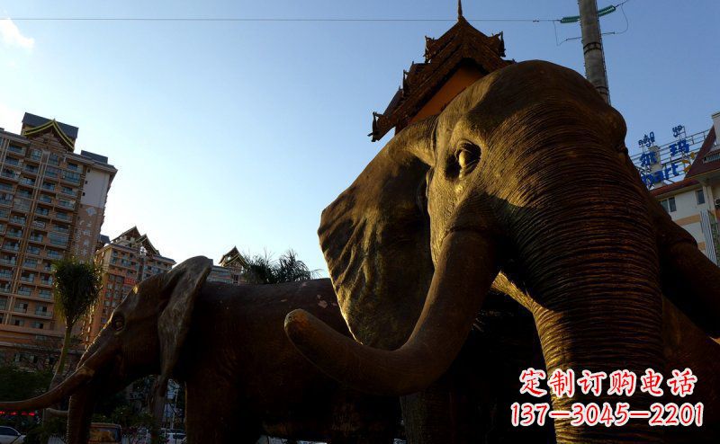 赣州步行街上的大象雕塑——给街道带来活力