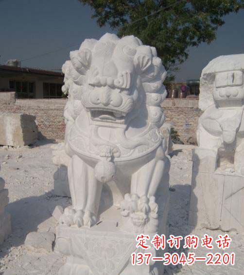 赣州精美大理石狮子雕塑