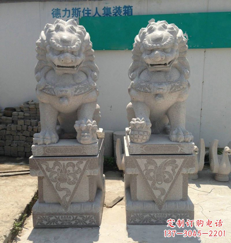 赣州精致大理石狮子雕塑