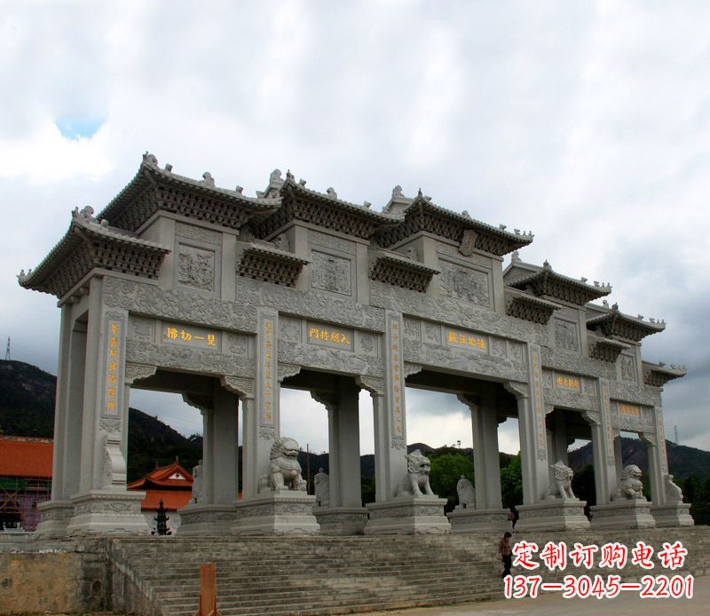 赣州具有传统文化特色的大型五门石雕牌楼雕塑