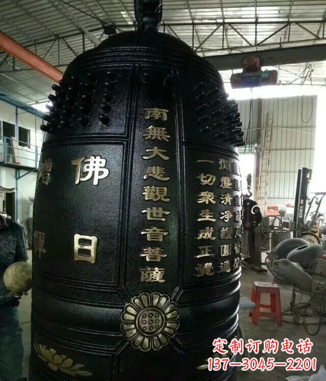 赣州精美铜雕铜钟