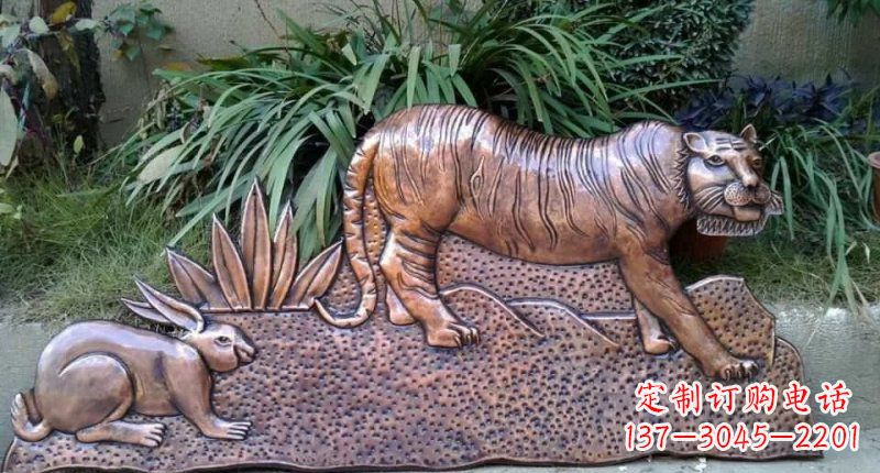 赣州锻铜动物雕塑