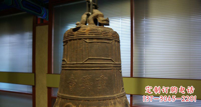 赣州仿古铜钟雕塑定制