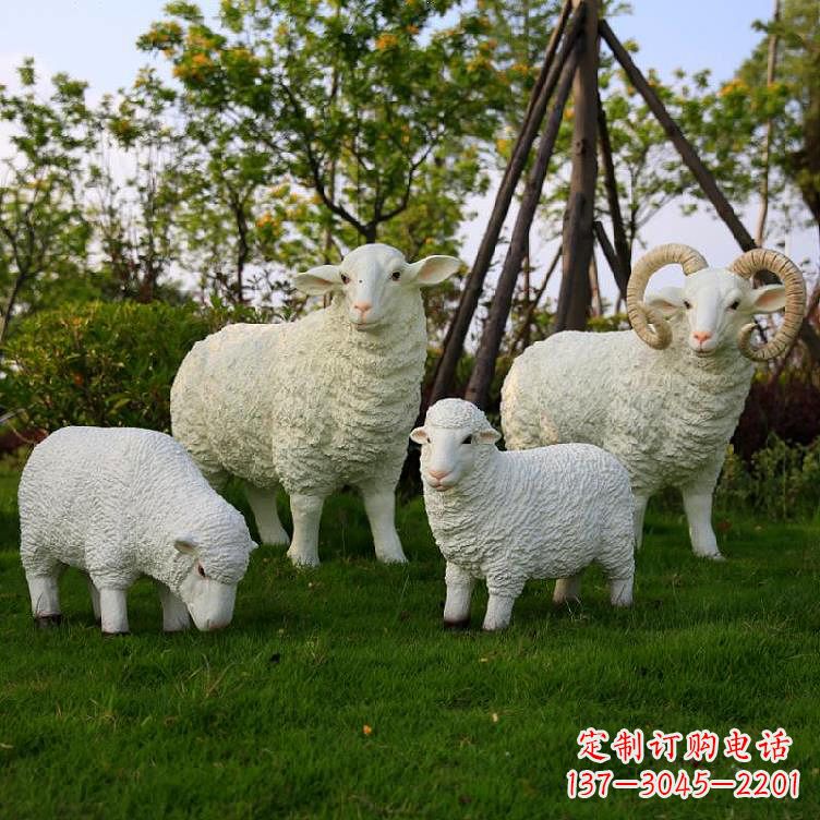 赣州仿真羊玻璃钢雕塑-草原草坪绿化带仿真动物摆件