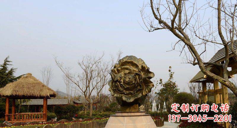 赣州公园大白菜景观铜雕