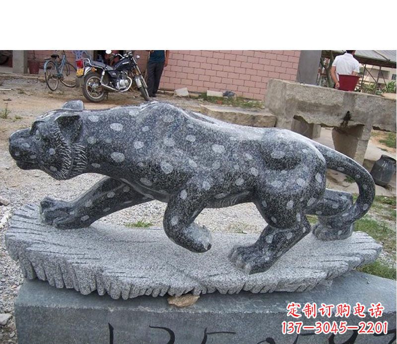 赣州公园动物猎豹石雕
