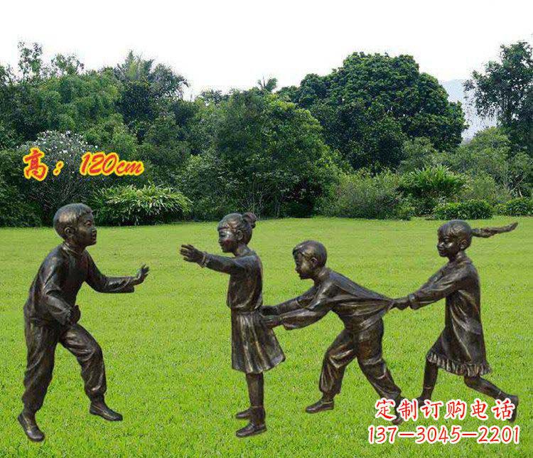 赣州公园玩老鹰捉小鸡的儿童小品铜雕 (2)