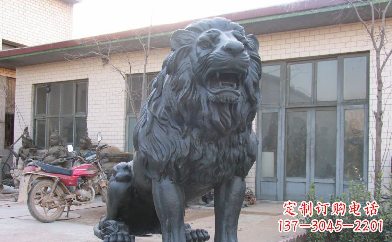 赣州浓情西洋之王——公园外观狮子铜雕