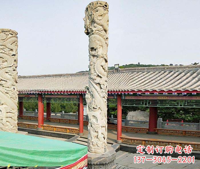 赣州雕刻精致的大理石龙柱石雕