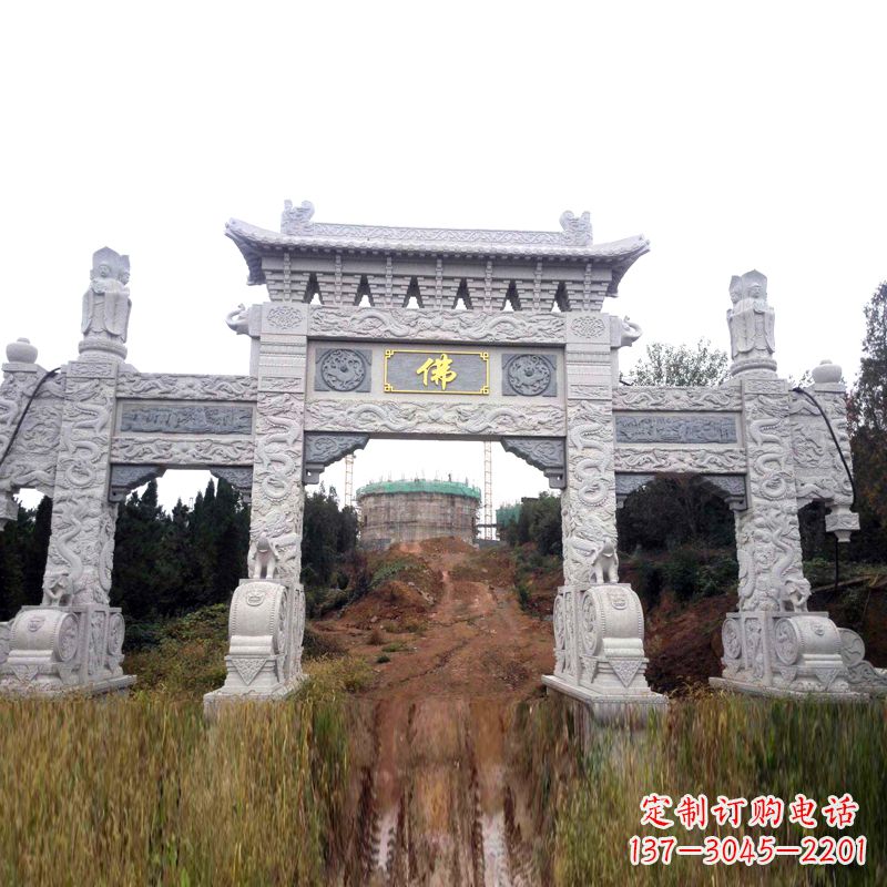 赣州景区入口石牌坊