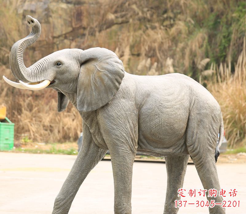 赣州石雕广场动物大象雕塑