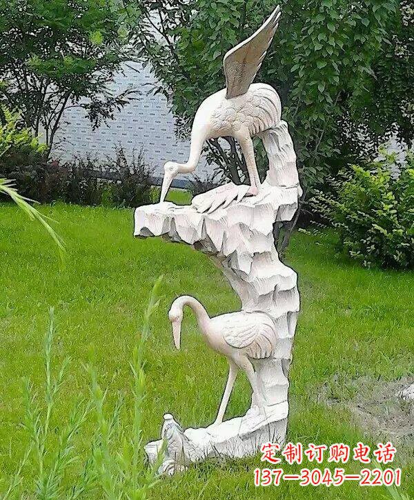 赣州石雕仙鹤鲤鱼