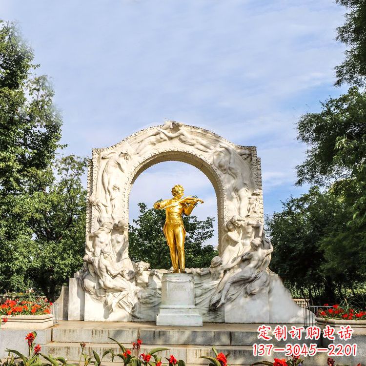 赣州世界名人古典主义作曲家莫扎特公园铜雕像