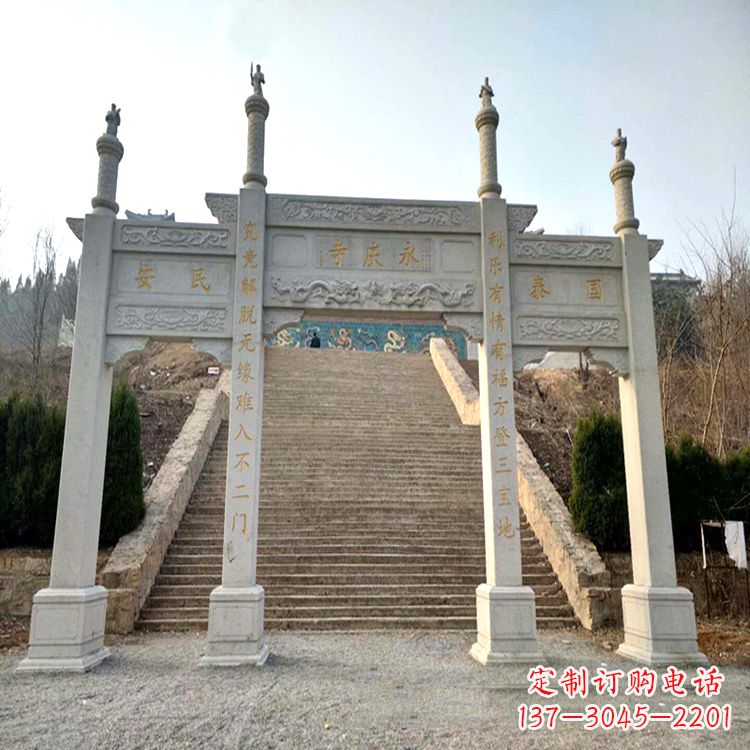 赣州寺庙入口无楼牌坊