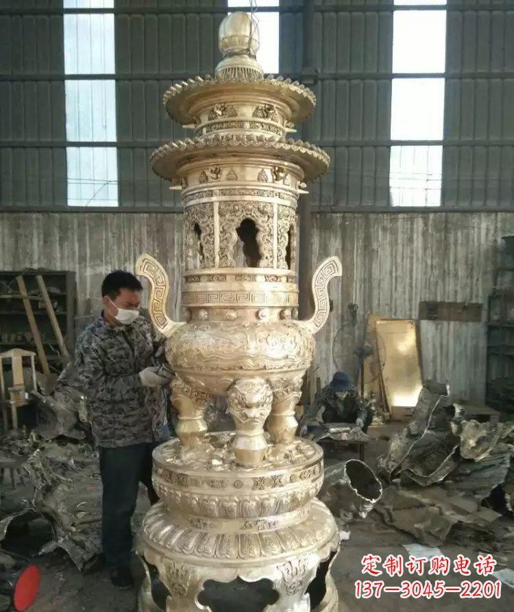 赣州寺庙香炉铜雕 (5)
