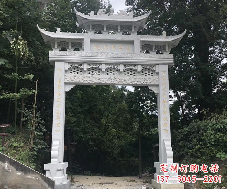 赣州寺院牌坊石雕
