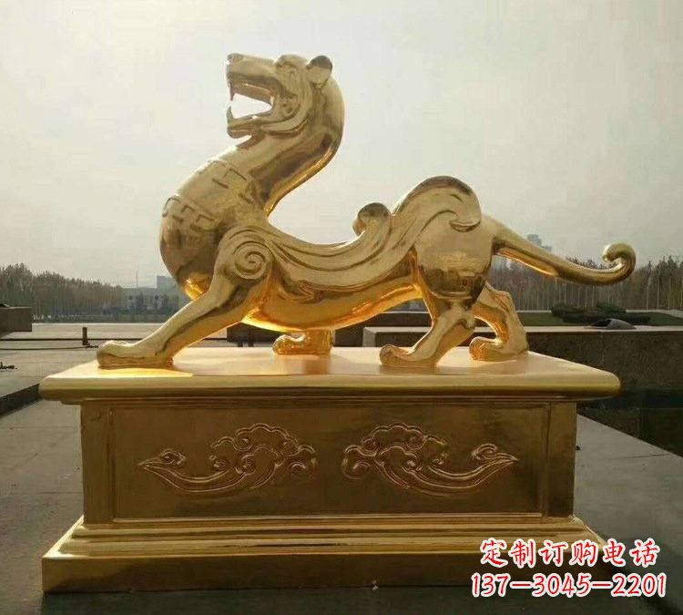 赣州贴金古代神兽青龙雕塑