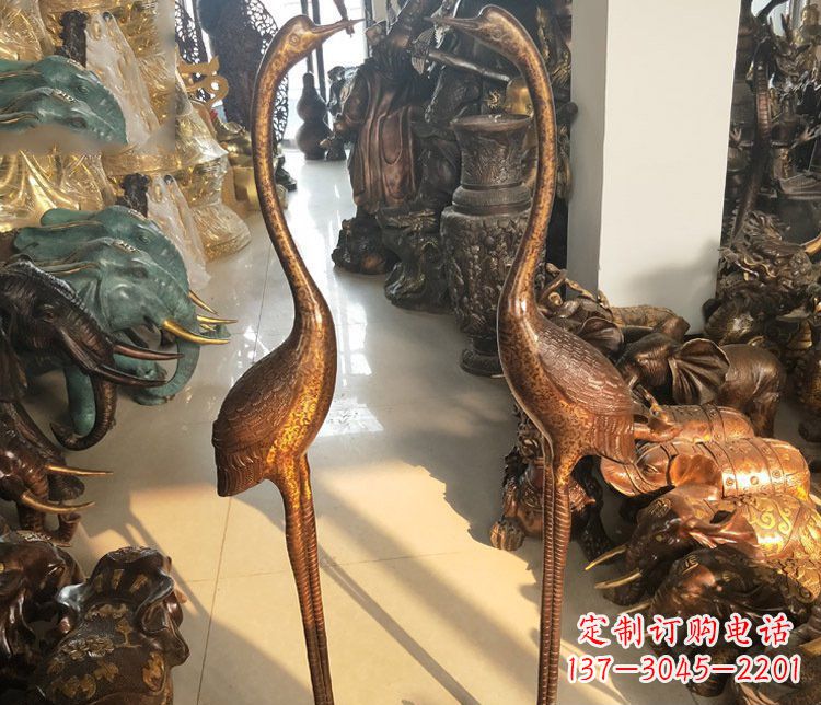 赣州铜雕仙鹤踩龟雕塑摆件