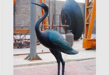 赣州青铜仙鹤雕塑：展现古典和谐之美