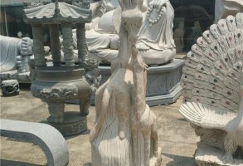 赣州高贵优雅的长颈鹿雕塑