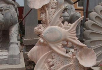 赣州荷花鲤鱼雕塑，精美完美记录永恒美好