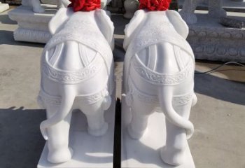 赣州精美大象雕塑天然水晶石材塑造