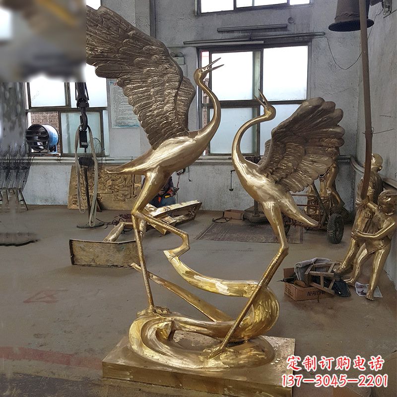 赣州仙鹤铜雕景观